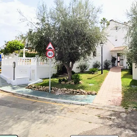 E1 Desk Private Patio Terrace Barbecue Villa Estepona